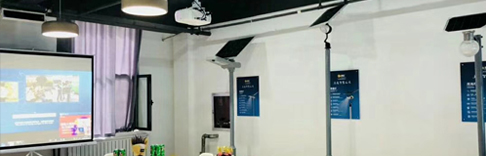 你見過這樣的太陽能路燈展廳嗎？