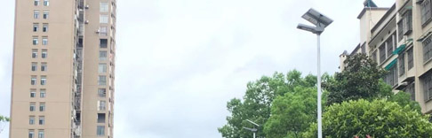 小區路燈裝四年 只亮一個月，源碼太陽能路燈揭秘背后真相