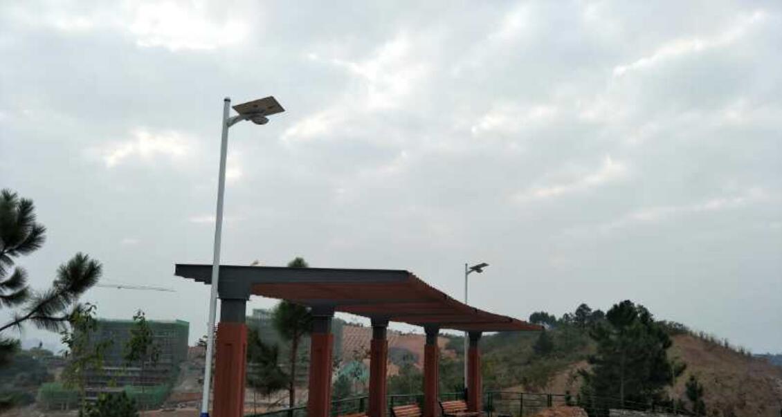 太陽(yáng)能路燈產(chǎn)品價(jià)格的構(gòu)成因素